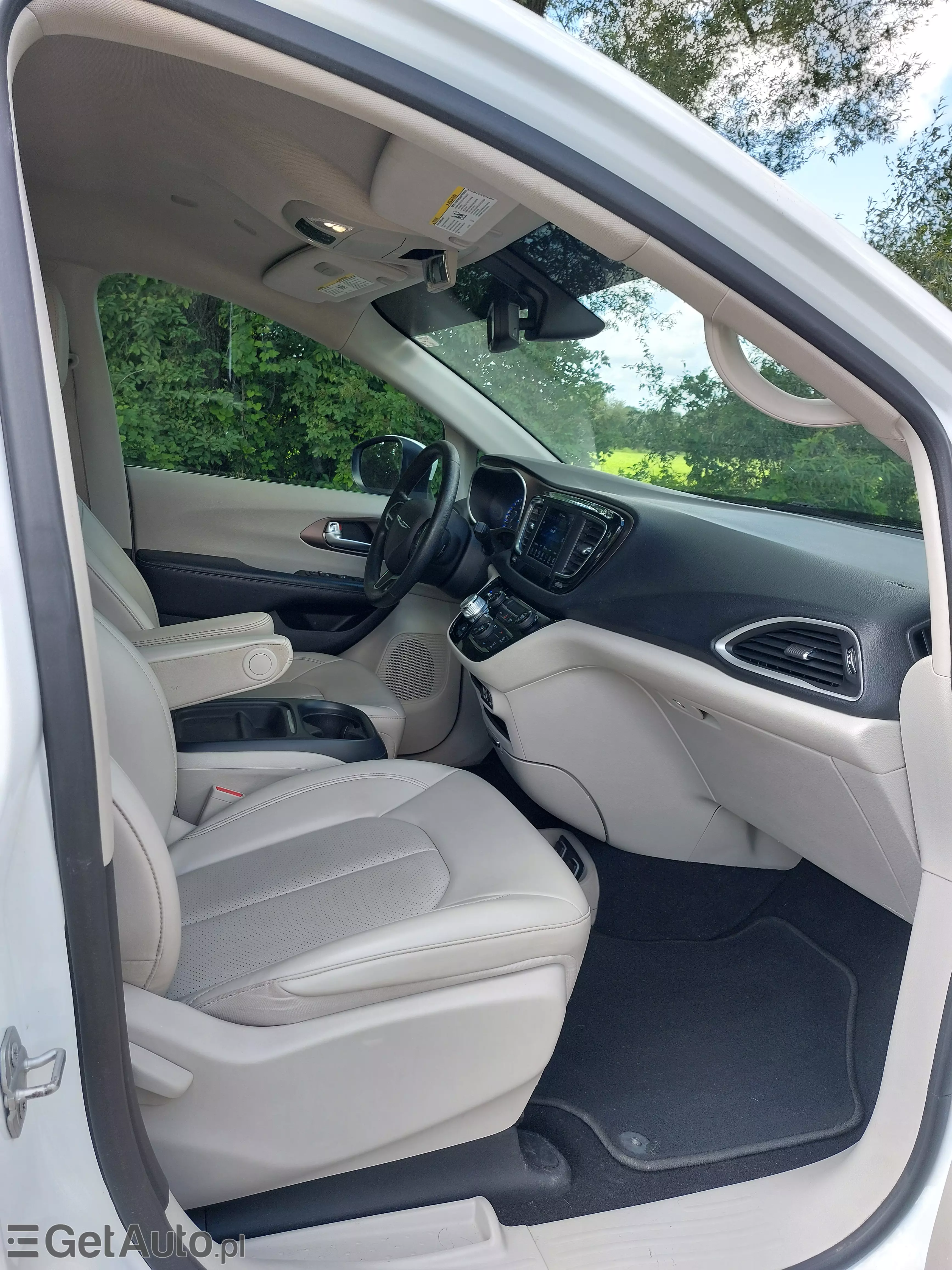 CHRYSLER VOYAGER PACIFICA  