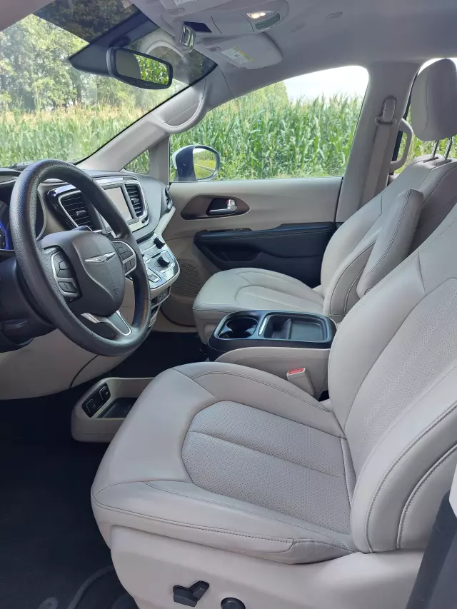 CHRYSLER VOYAGER PACIFICA  