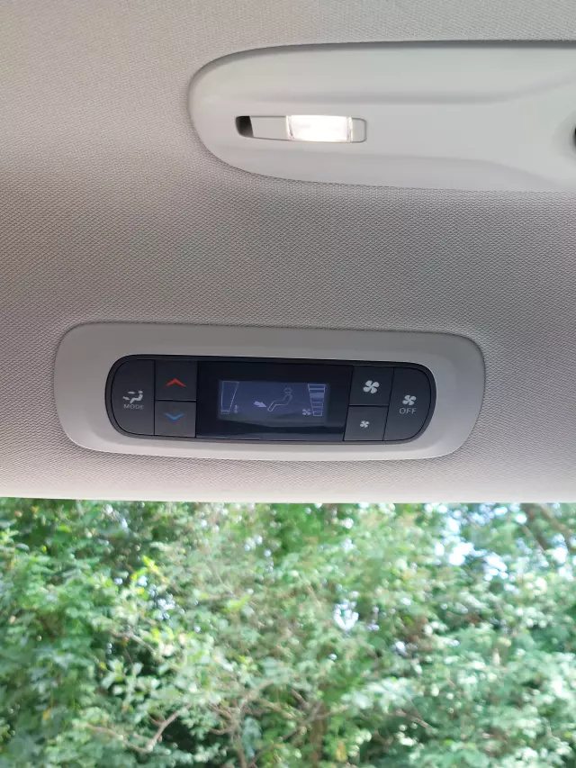 CHRYSLER VOYAGER PACIFICA  