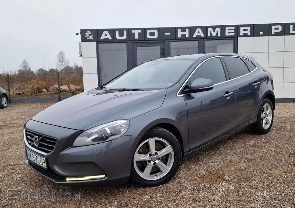 VOLVO V40 D3 Geartronic Summum