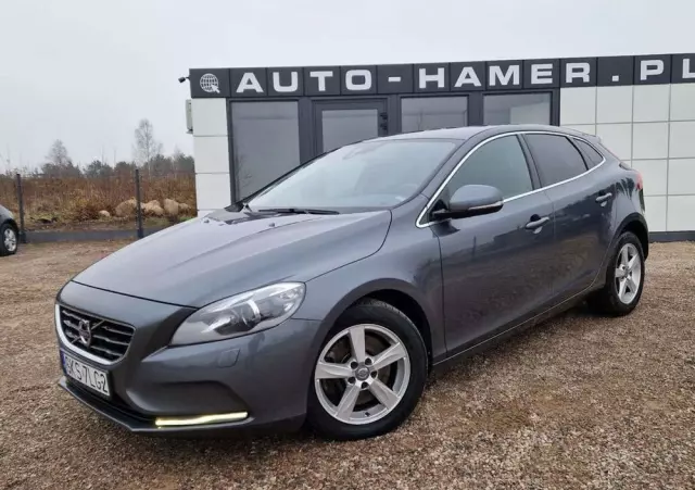 VOLVO V40 D3 Geartronic Summum