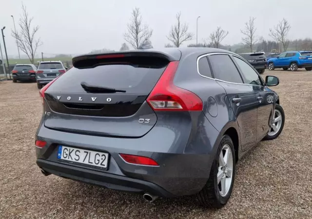 VOLVO V40 D3 Geartronic Summum