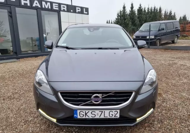 VOLVO V40 D3 Geartronic Summum