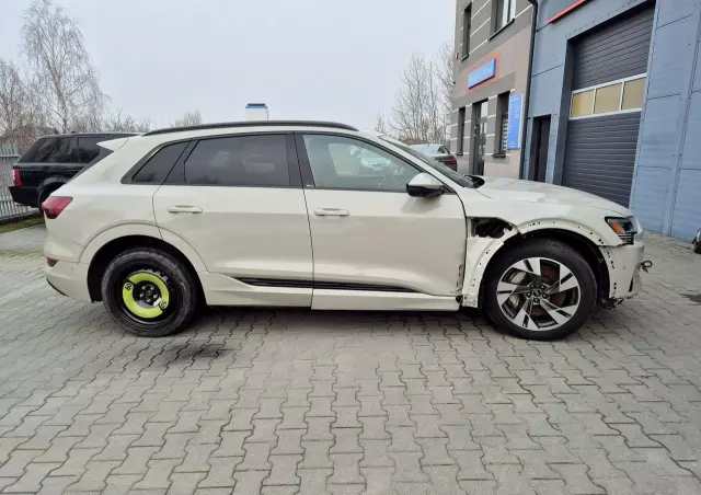 AUDI E-tron 55 Quattro