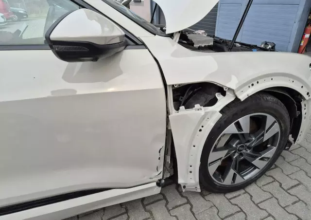 AUDI E-tron 55 Quattro