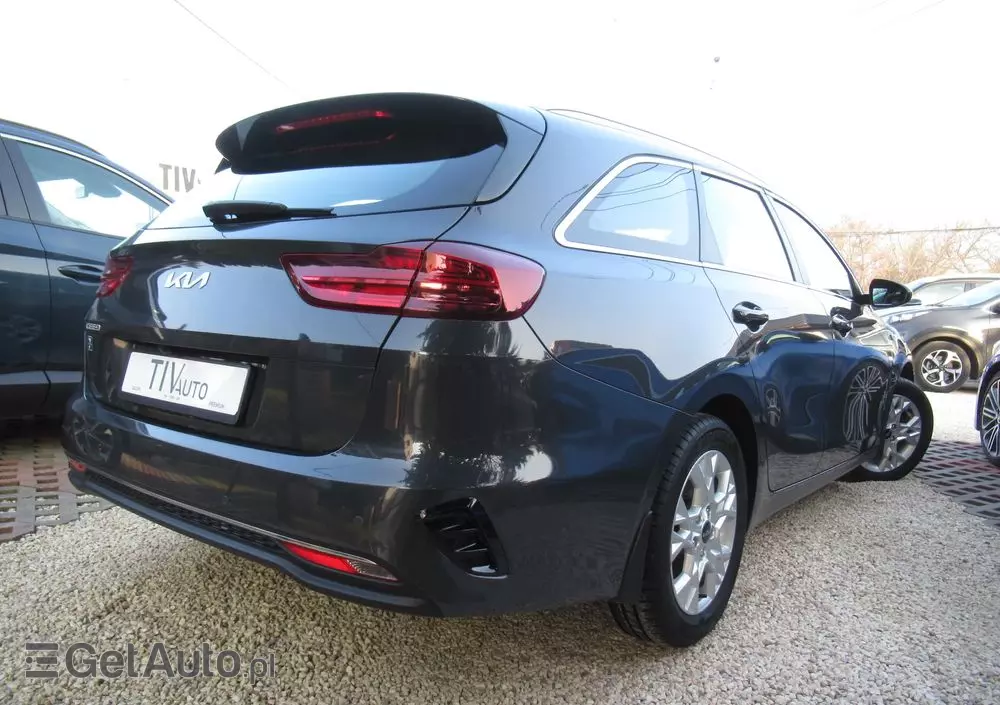 KIA Ceed 1.5 T-GDI M DCT