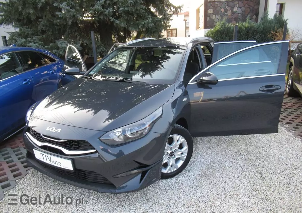 KIA Ceed 1.5 T-GDI M DCT