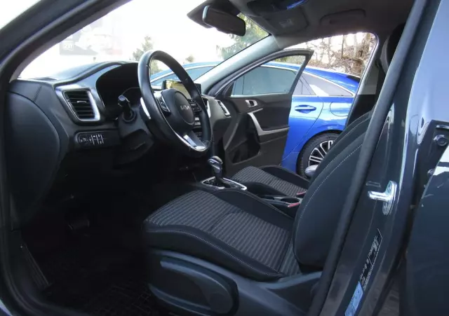 KIA Ceed 1.5 T-GDI M DCT