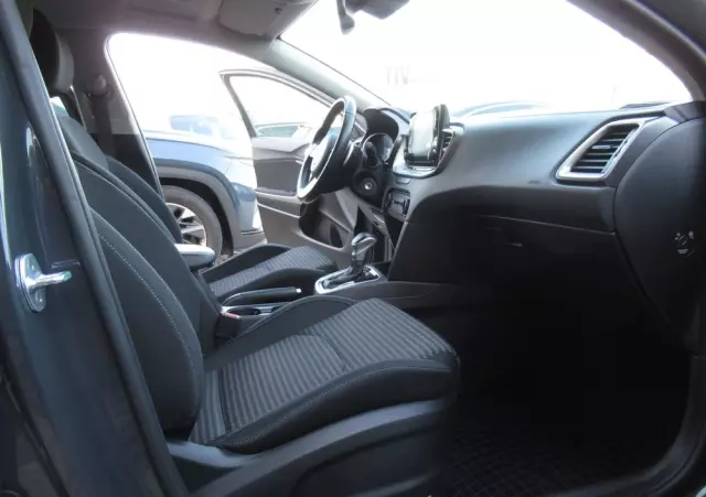 KIA Ceed 1.5 T-GDI M DCT