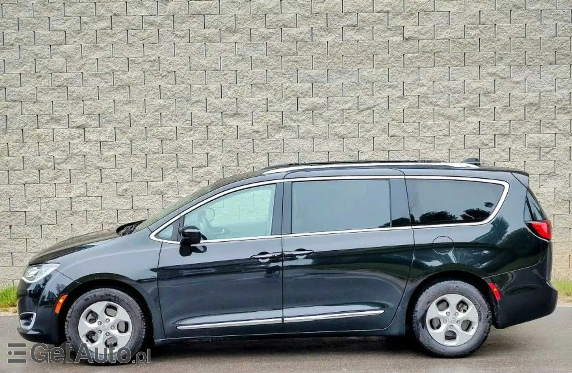 CHRYSLER Pacifica 