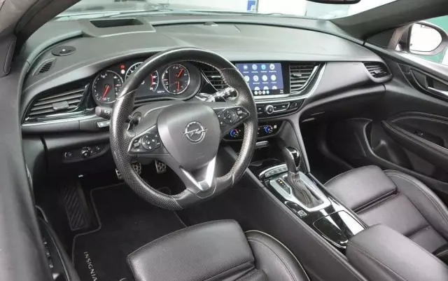 OPEL Insignia Sports Tourer 2.0 Direct Inj Trb 4x4 Innovation