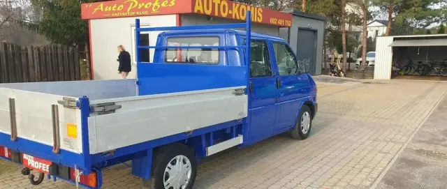 VOLKSWAGEN T 