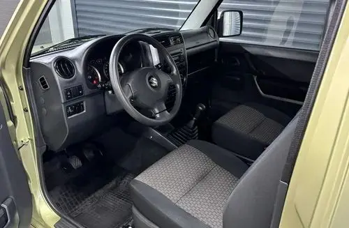 SUZUKI Jimny 