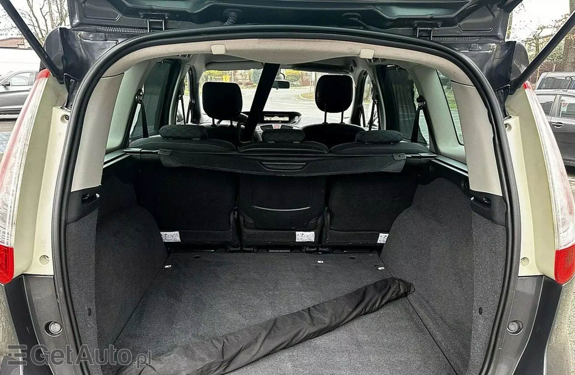 RENAULT Grand Scenic 