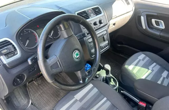 SKODA Fabia 