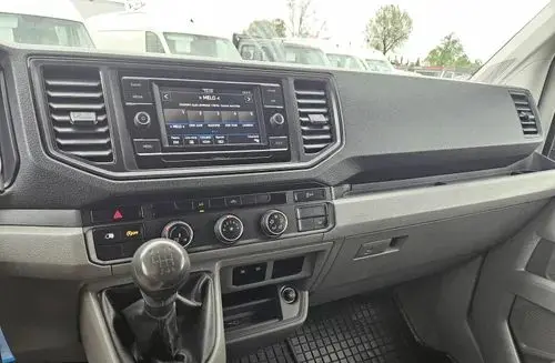 VOLKSWAGEN Crafter 