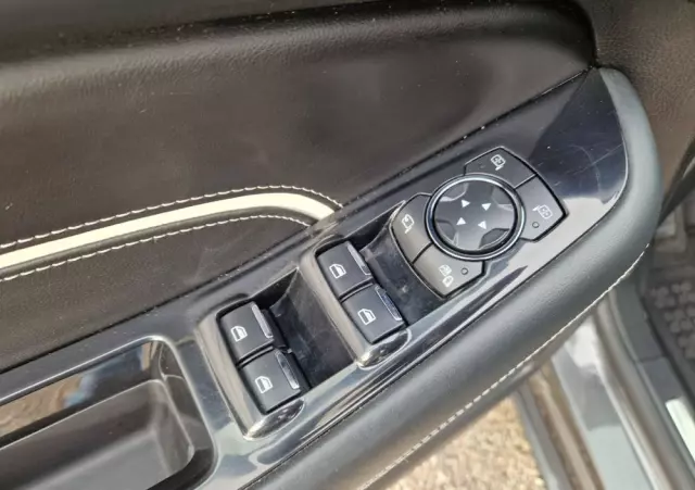 FORD S-Max 2.0 TDCi Bi-Turbo Vignale PowerShift