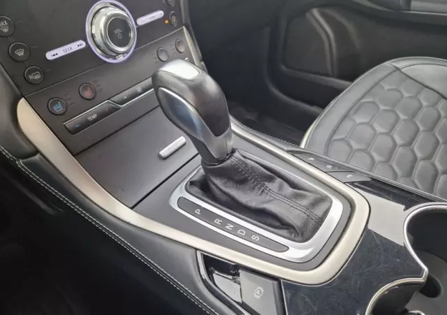 FORD S-Max 2.0 TDCi Bi-Turbo Vignale PowerShift