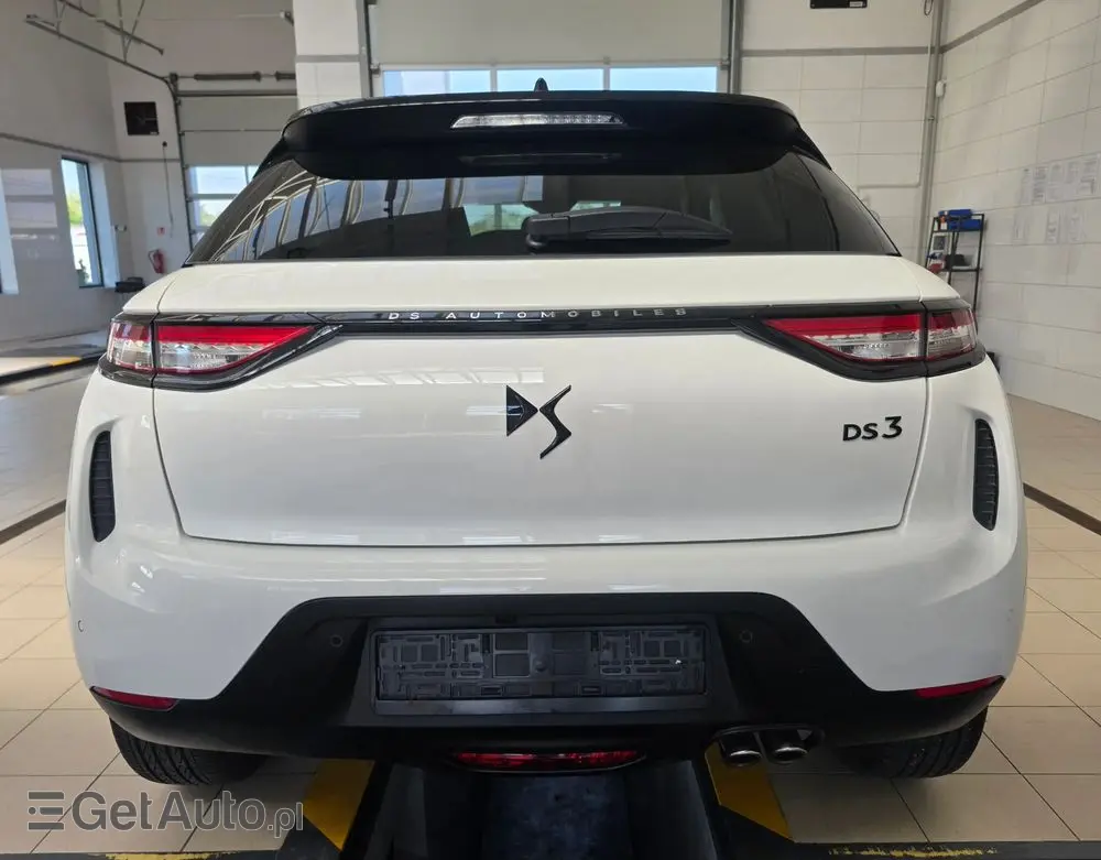 DS AUTOMOBILES DS 3 Crossback 1.2 PureTech Performance Line +