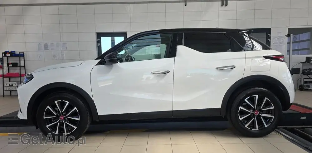 DS AUTOMOBILES DS 3 Crossback 1.2 PureTech Performance Line +