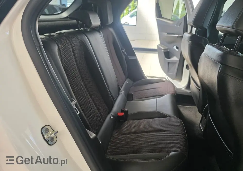 DS AUTOMOBILES DS 3 Crossback 1.2 PureTech Performance Line +