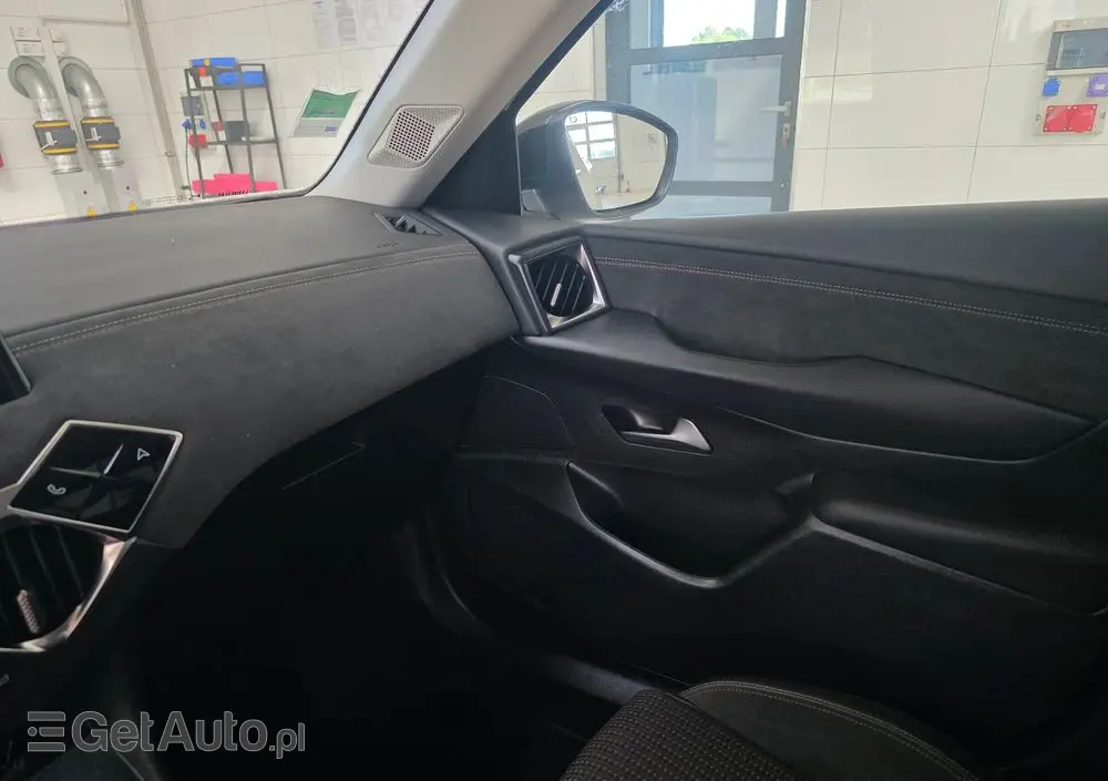 DS AUTOMOBILES DS 3 Crossback 1.2 PureTech Performance Line +