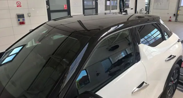 DS AUTOMOBILES DS 3 Crossback 1.2 PureTech Performance Line +