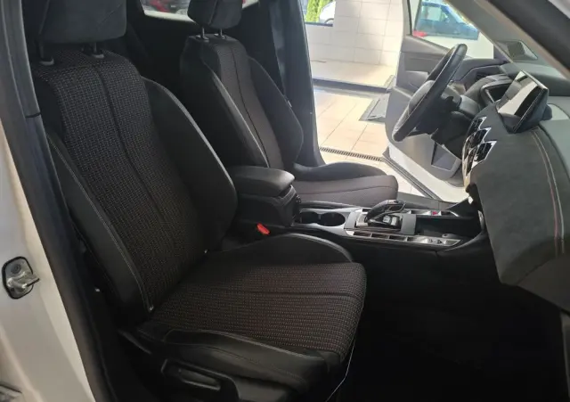 DS AUTOMOBILES DS 3 Crossback 1.2 PureTech Performance Line +