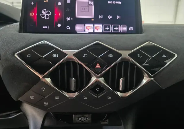DS AUTOMOBILES DS 3 Crossback 1.2 PureTech Performance Line +