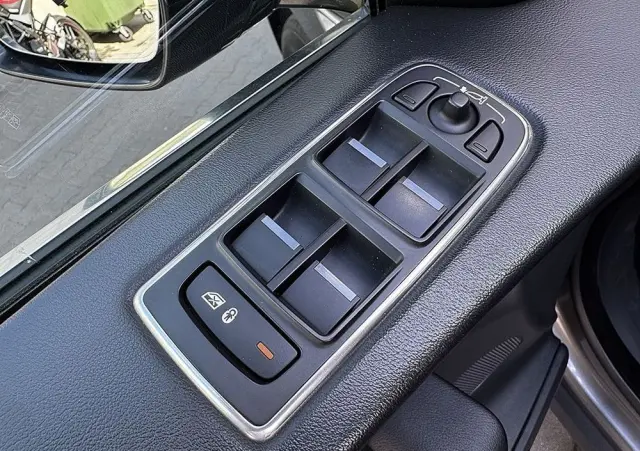 JAGUAR F-Pace 2.0 i4D AWD Prestige