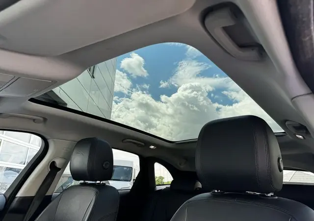 JAGUAR F-Pace 2.0 i4D AWD Prestige