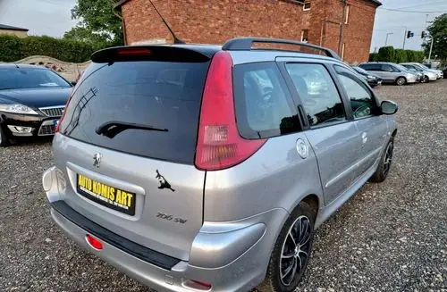 PEUGEOT 206 
