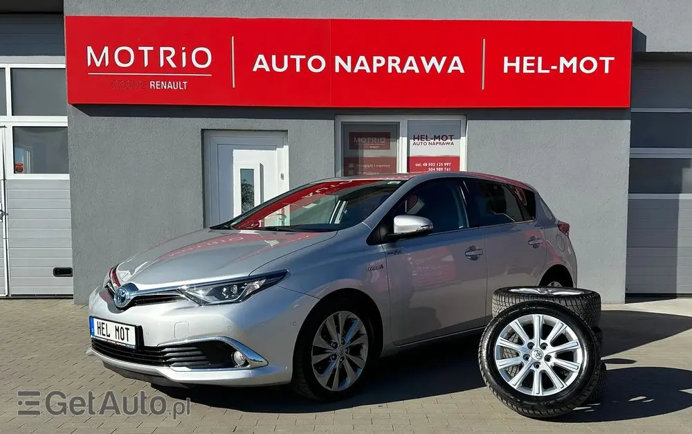 TOYOTA Auris Hybrid 135 Comfort