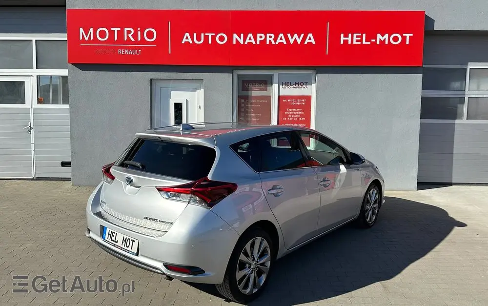 TOYOTA Auris Hybrid 135 Comfort