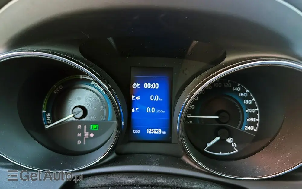 TOYOTA Auris Hybrid 135 Comfort