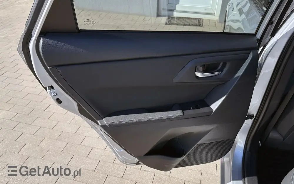 TOYOTA Auris Hybrid 135 Comfort