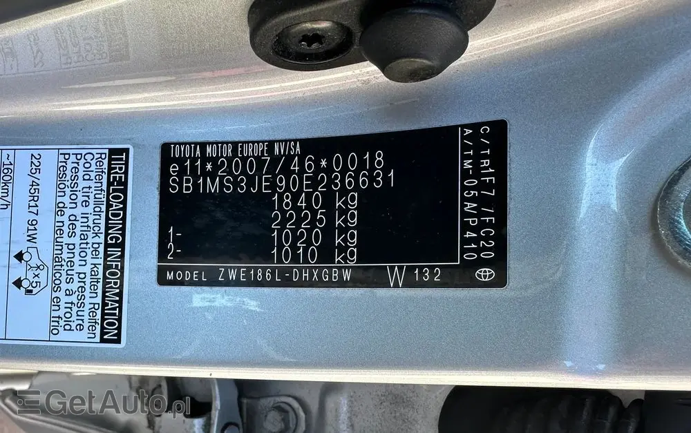 TOYOTA Auris Hybrid 135 Comfort