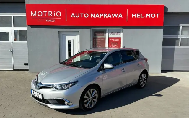 TOYOTA Auris Hybrid 135 Comfort