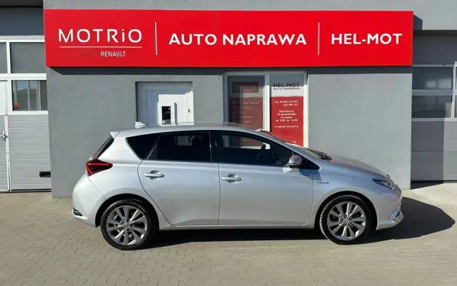 TOYOTA Auris Hybrid 135 Comfort