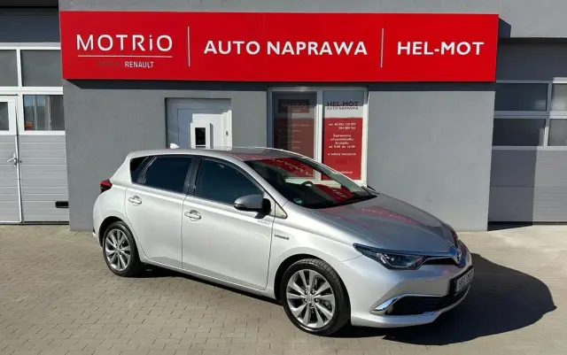 TOYOTA Auris Hybrid 135 Comfort