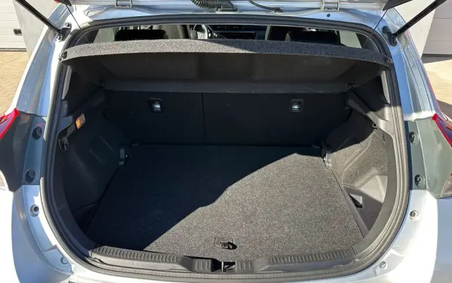 TOYOTA Auris Hybrid 135 Comfort