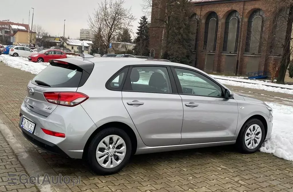 HYUNDAI I30 