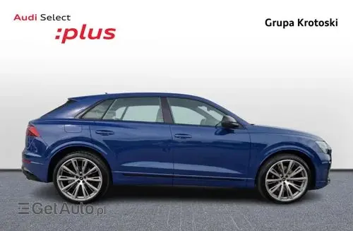 AUDI SQ8 