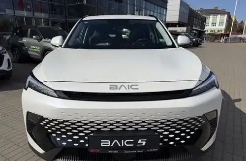 BAIC Beijing 5 