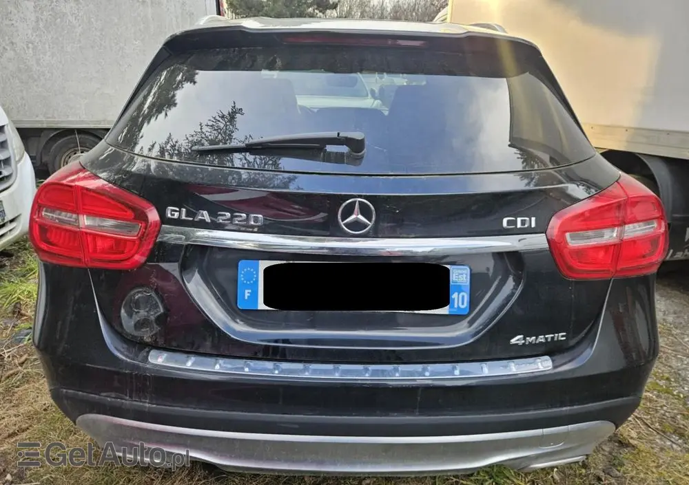 MERCEDES-BENZ GLA 220 CDI 4Matic 7G-DCT AMG Line