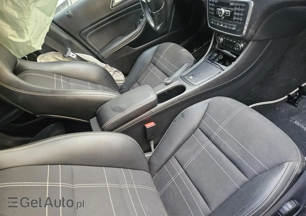 MERCEDES-BENZ GLA 220 CDI 4Matic 7G-DCT AMG Line