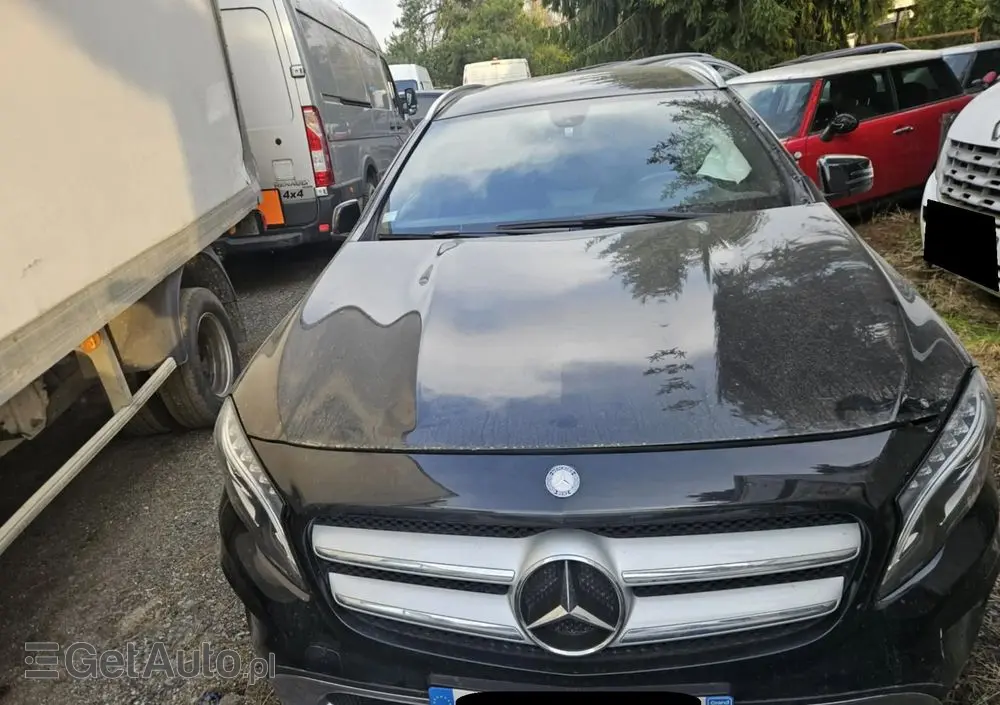 MERCEDES-BENZ GLA 220 CDI 4Matic 7G-DCT AMG Line