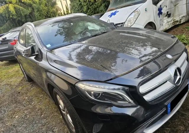 MERCEDES-BENZ GLA 220 CDI 4Matic 7G-DCT AMG Line