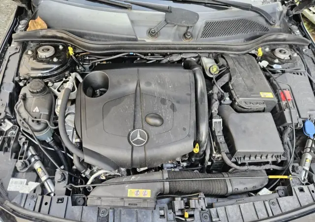 MERCEDES-BENZ GLA 220 CDI 4Matic 7G-DCT AMG Line