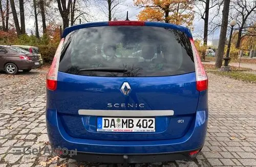 RENAULT Grand Scenic 